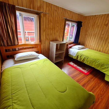 Вилла Cabana M.Patagonia Пуэрто-Пуюуапи Экстерьер фото
